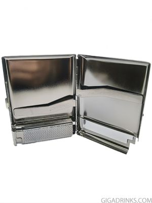 Metal tobacco case for 20 cigarettes with integrated lighter