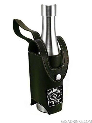Metal bottle with leather case