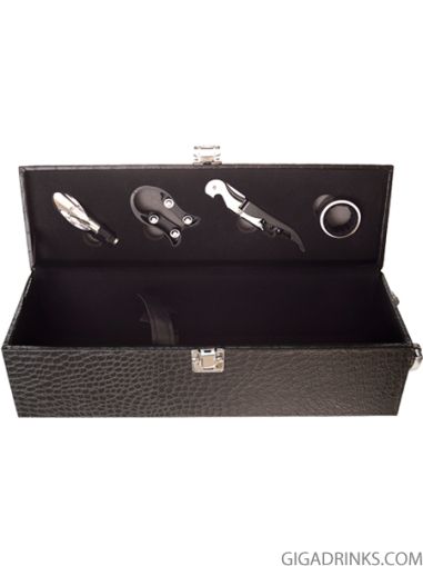 Wine box with 4 tools 
