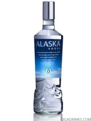 Водка Аляска 0.7л
