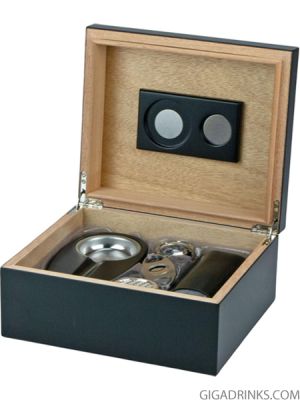Humidor black matte for ca. 40 cigars